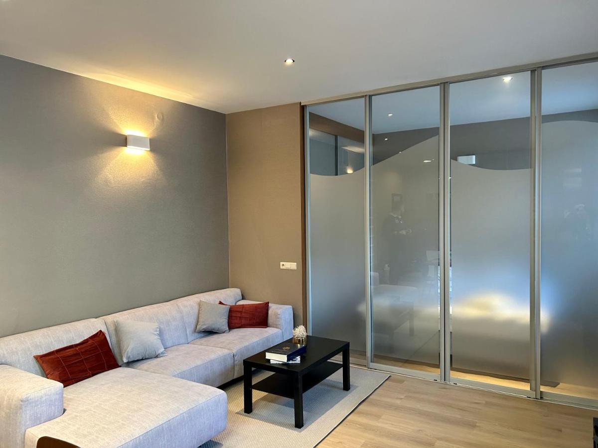 Skau Laurinska Apartment Братислава Екстериор снимка