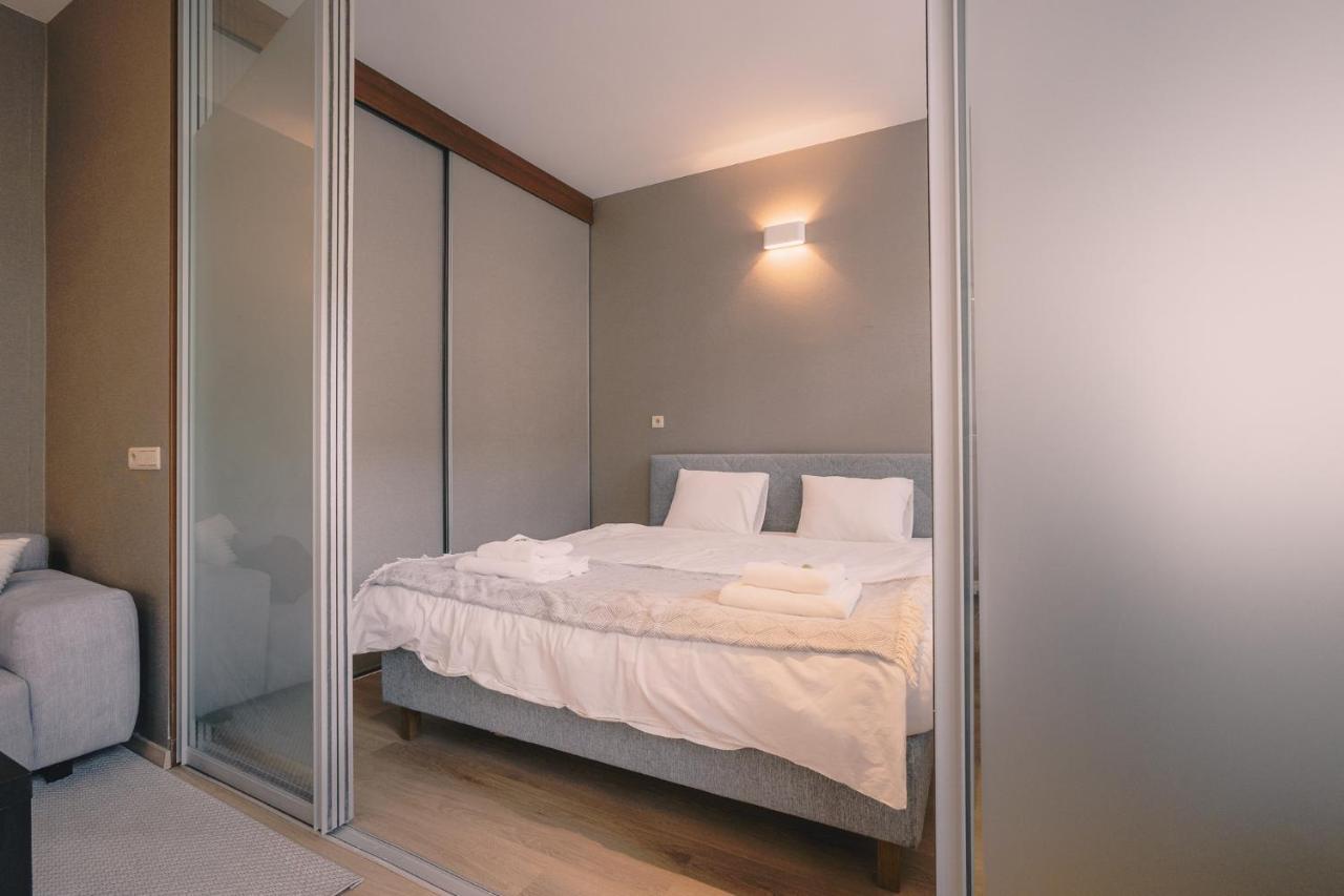 Skau Laurinska Apartment Братислава Екстериор снимка